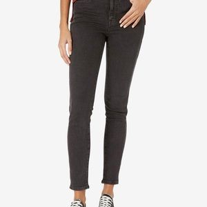 Madewell 10” high rise black skinny jeans